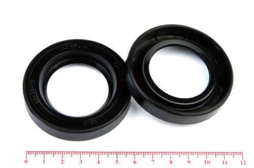 Сальник (манжета армированная) 1.2-38х62х12 (12-0014) ГОСТ 8752-79