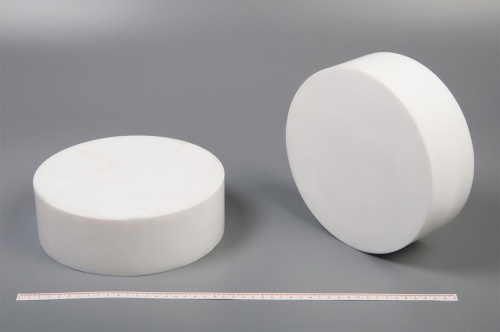 Фторопласт стержень Ф210 мм (~105 мм) пресс.