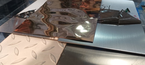 Лист нитрид титана 0,5х1250х2500 AISI 430 шлиф