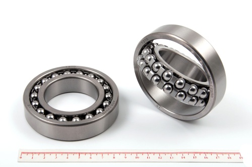 Подшипник 1210