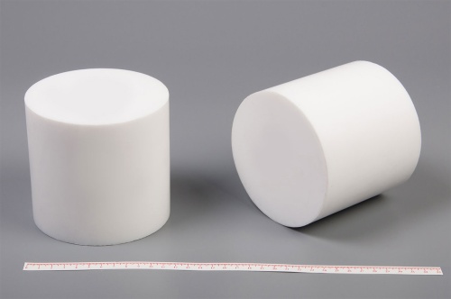 Фторопласт стержень Ф120 мм (~110 мм) пресс.