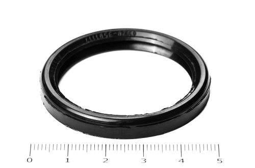 Сальник (манжета армированная) 1.2-37.3х47.6х6 (6520-3501117) ГОСТ 8752-79